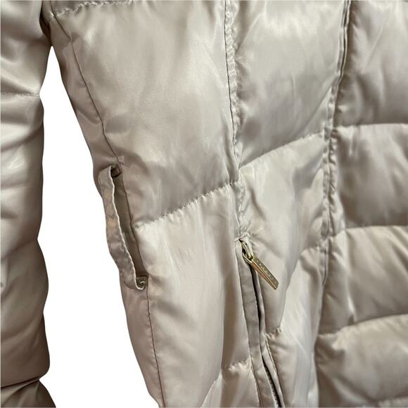 Laundry by Shelli Segal Champagne Gold Down and Feather Puffer Jacket - Picture 7 of 8